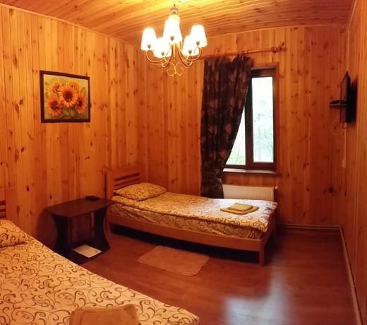 Room #4 for 2 guests