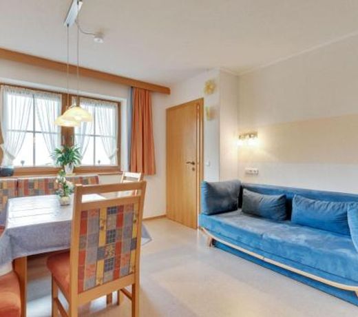 Quaint Apartment in Hainzenberg near Horbergbahn