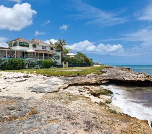 Emily House Blue Sky Luxury