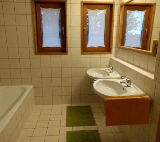 Komfortabel wohnen am Waldrand von Pitzling
