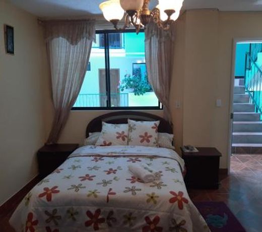 HOSTAL CHARVIC