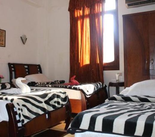 Family Palace Hotel