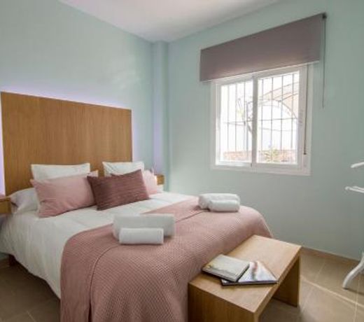 El JardÃ­n de la Duquesa, Apartamentos Living Sur