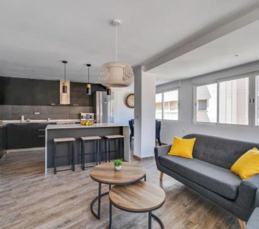 Luxury apartment city center