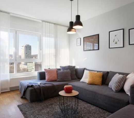 Spacious Apartment in RadniÄka Business Zone - FREE PARKING
