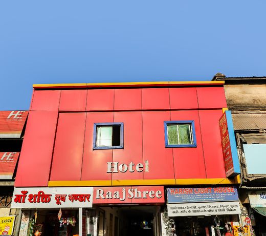 SPOT ON 70774 Hotel Rajshree