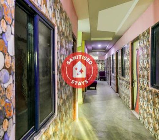 SPOT ON 70774 Hotel Rajshree