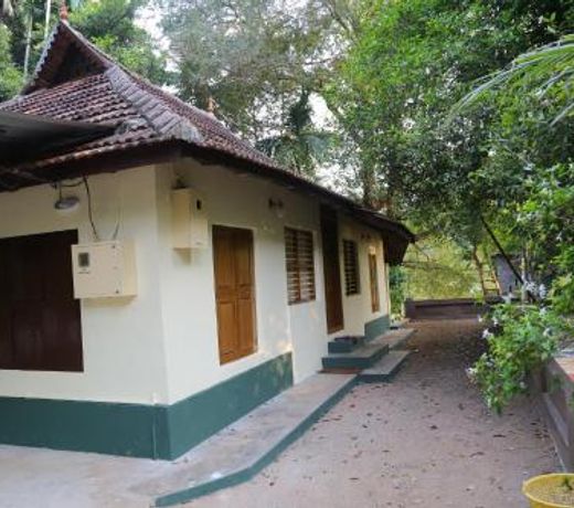 The Mana-Heritage stay - Chengazhimattam Mana