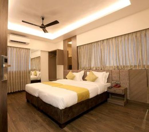 Hotel Surya Prakash