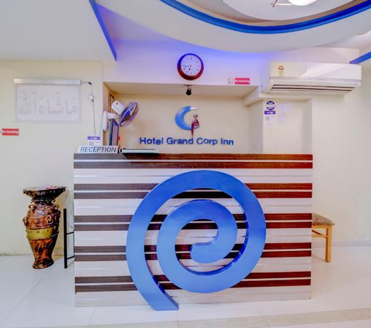 OYO 71140 Hotel Grand