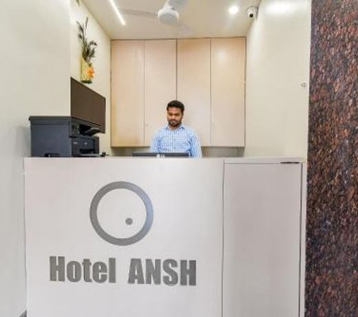 Capital O 71866 Hotel Ansh