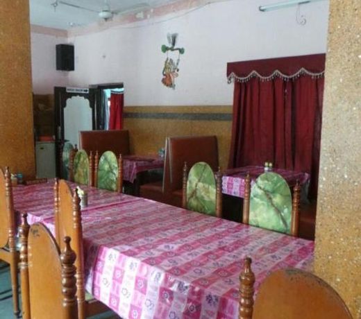 Paradise Hotel for Couples