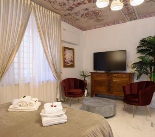 Domus Nannini SPA - L' Arco di Matteotti