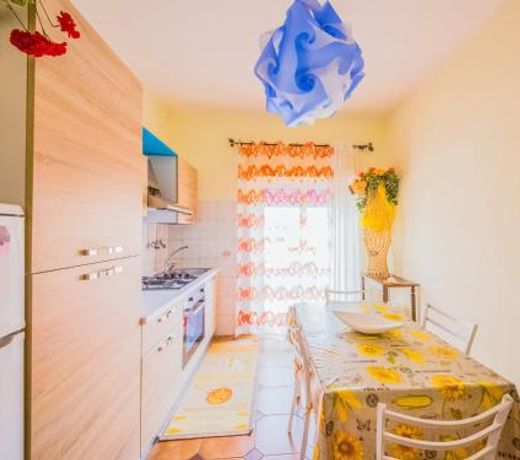 Pleasant Holiday Home in Barcellona Pozzo di Gotto