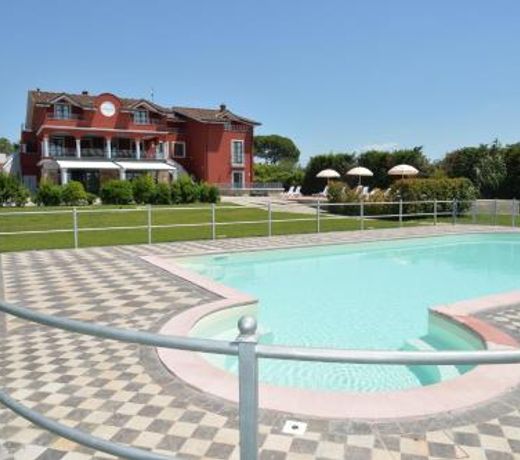 Villa Nadar