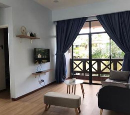 Mahkota hotel homestay