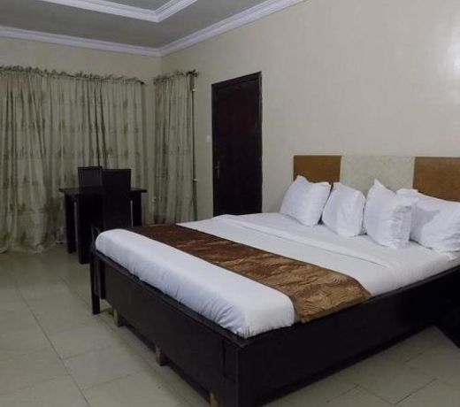Exclusive Suites
