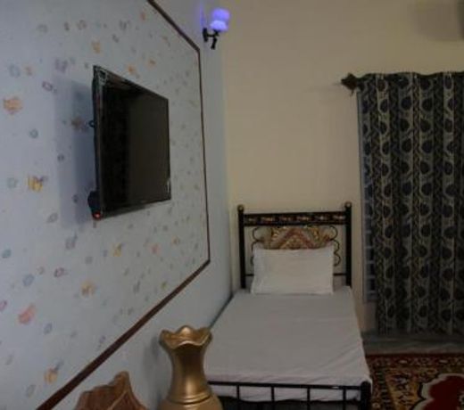 Baba Jee Guest House