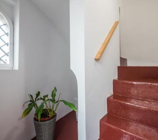 Home in one of ÃvoraÂ´s most historical squares