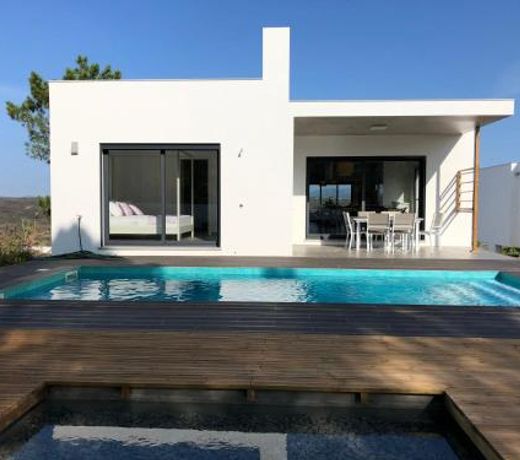 Cairnvillas - Villa Solar C37 Luxury Villa with Swimming Pool near Beach