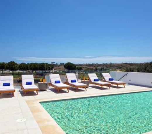 Villa Ocean Marina, heatable pool!