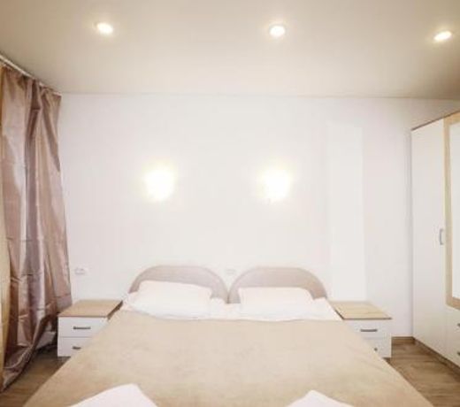 Apartment on 50 let Oktyabrya 13