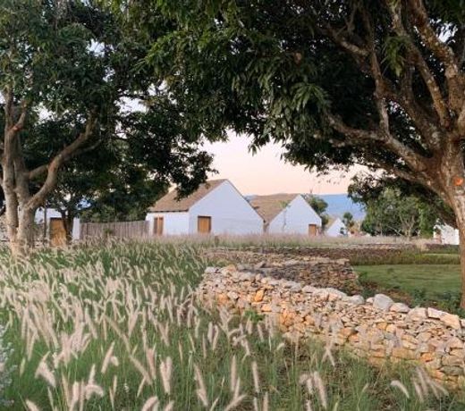 Roukh Kiri Khaoyai