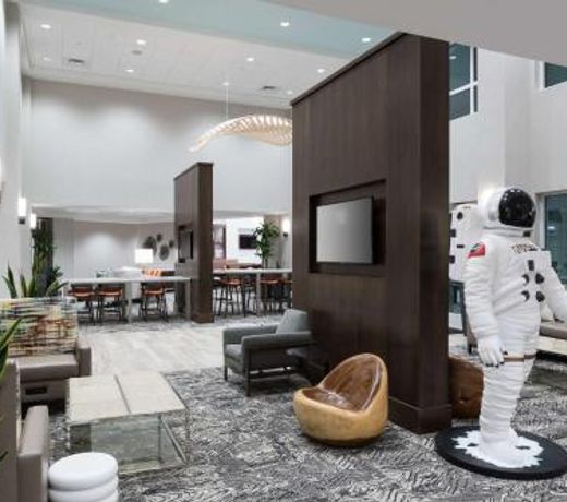 Hampton Inn & Suites Cape Canaveral Cruise Port, Fl