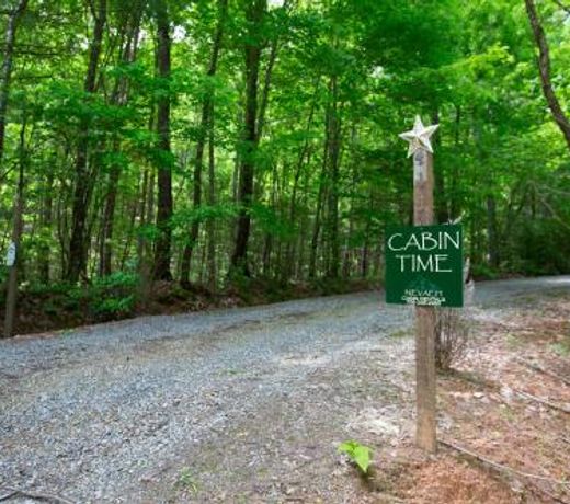 CABIN TIME - When you need to relax and unwind a visit to Cabin Time is what you need!
