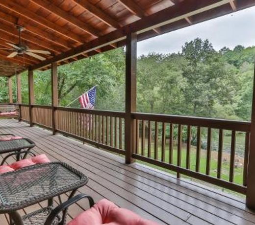 HEAVEN ON THE TOCCOA Where you will Enjoy the Sites and Sounds of the Toccoa River