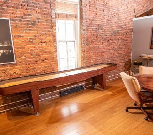 Georgia Street 4 Bedroom Condo Downtown!!