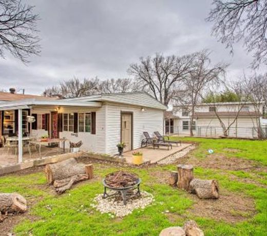 Pet-Friendly River District Home with Fire Pit!