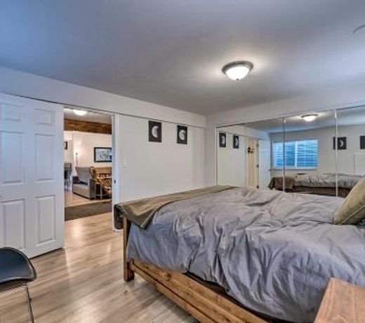 Updated Home with Mtn Views and 8 Mi to Snowbird!