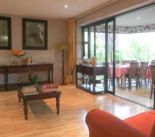 Fatmols guest lodge