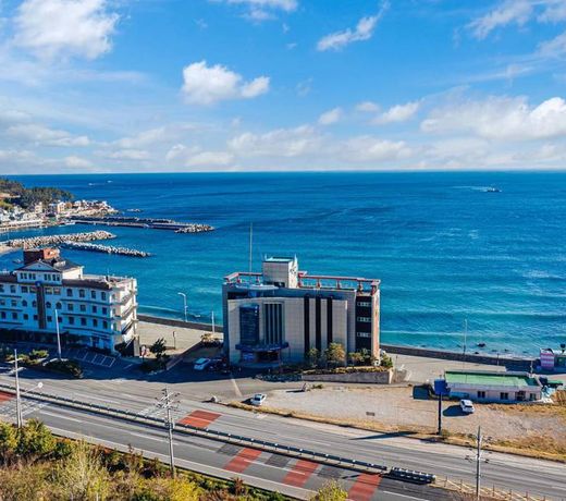 Sea Islend Pension