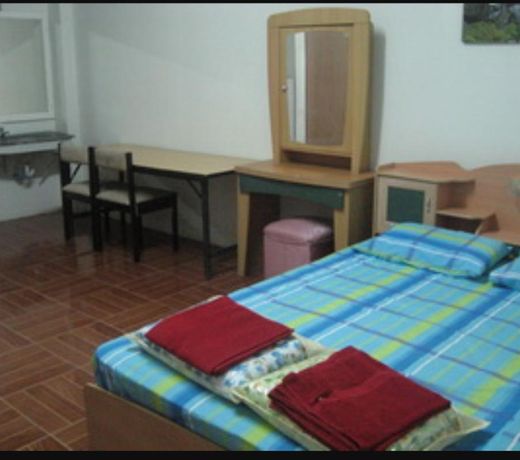 Sook Aree Deluxe Family Suite Room 1