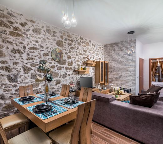Vila Fountarinis zaros Village creta island