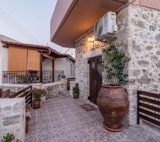 Vila Fountarinis zaros Village creta island