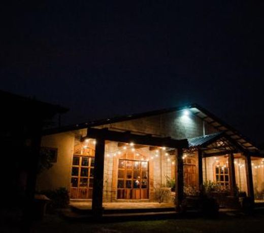Spacio Caliraya Bed and Breakfast