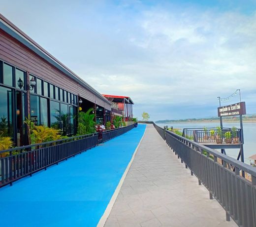 Riverside Chiangkhan Resort