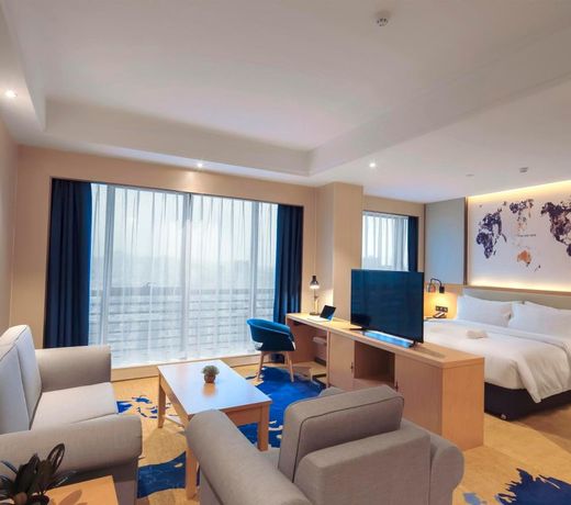 Kyriad Marvelous HotelÂ·Zhongshan Tangsheng International
