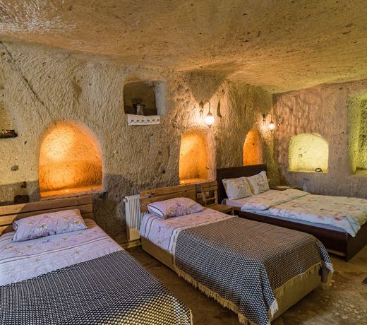 Atilla's Cave House Family Cave  Giant ROOM6