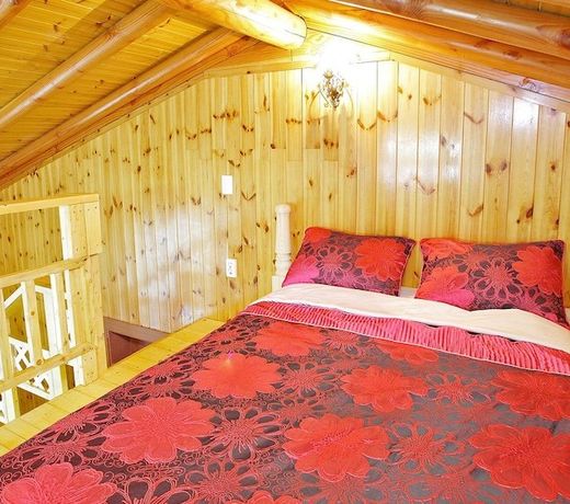 Taean Morwenna Pension