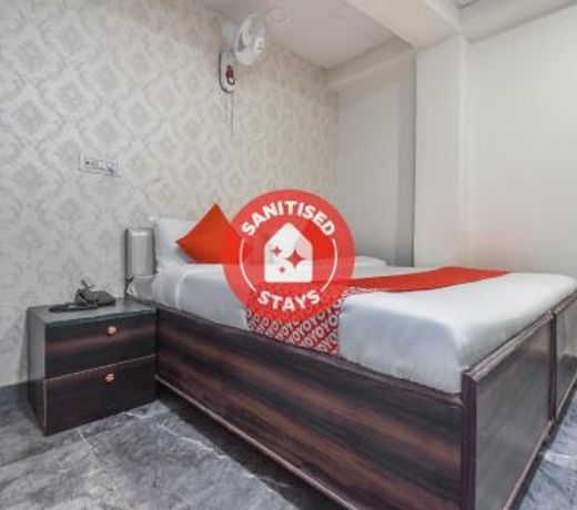 OYO 70184 Hotel Golden Bird
