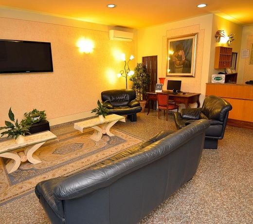 Hotel Amba Alagi