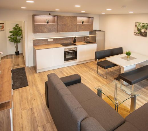 Hall City Deluxe Old Town Apartment,6 persons