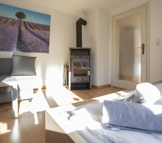Large Balcony Mountain Apartment, 6 persons!