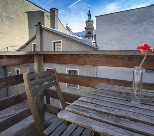 Large Balcony Mountain Apartment, 6 persons!