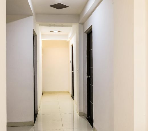 Capital O 71256 Hotel Seemansh