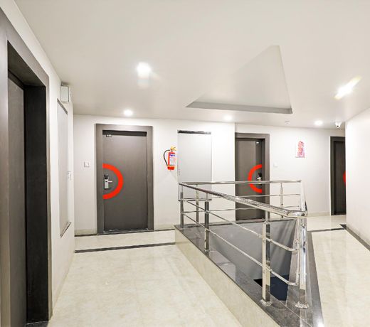 OYO 71586 M K Hotels